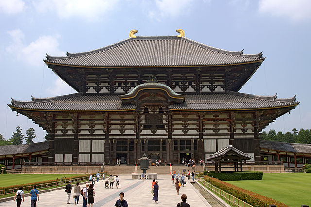 Datei:Daibutsu-den Todaiji Nara.jpg