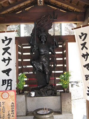 Hozanji ususama zou.jpg